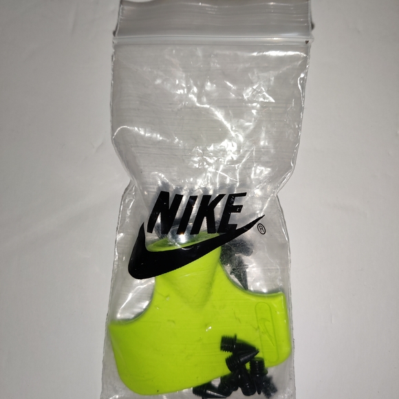 Nike Men’s Rival Multi Track & Field Spikes Black DC8749-001 Size 12.5 - Picture 5 of 7